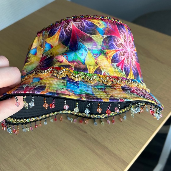 Disco drops bucket hat - Picture 1 of 1